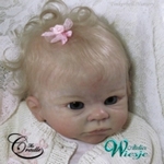 AW380001 - Dollkit 19 - Holly -Soon available